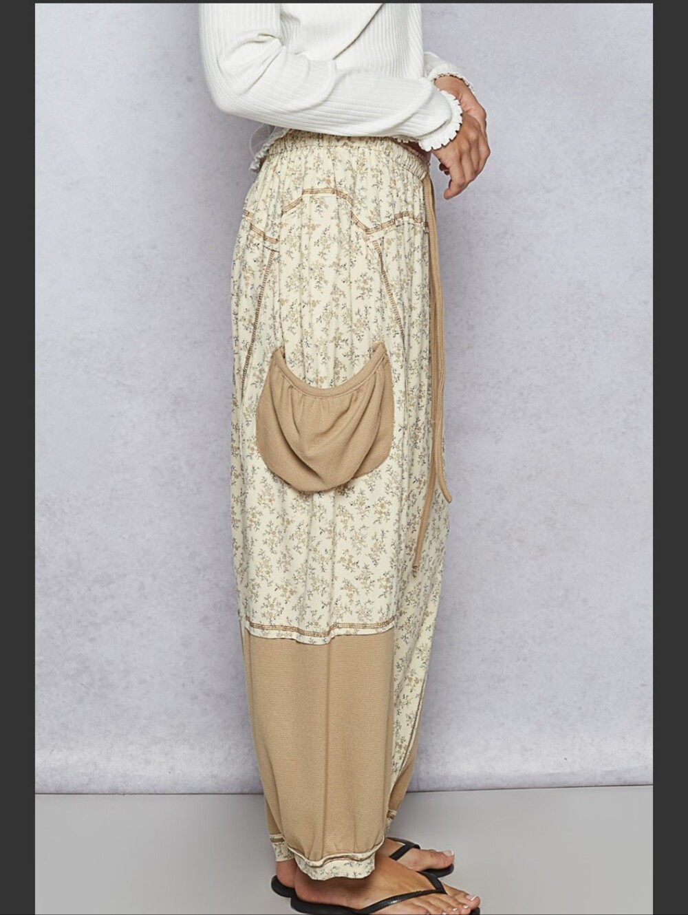 NWT POL Oversized Floral Pattern Printed Knit Pants In Camel Various Sizes - Picture 2 of 6